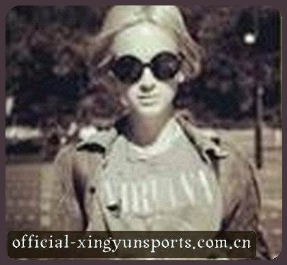 赵雷
